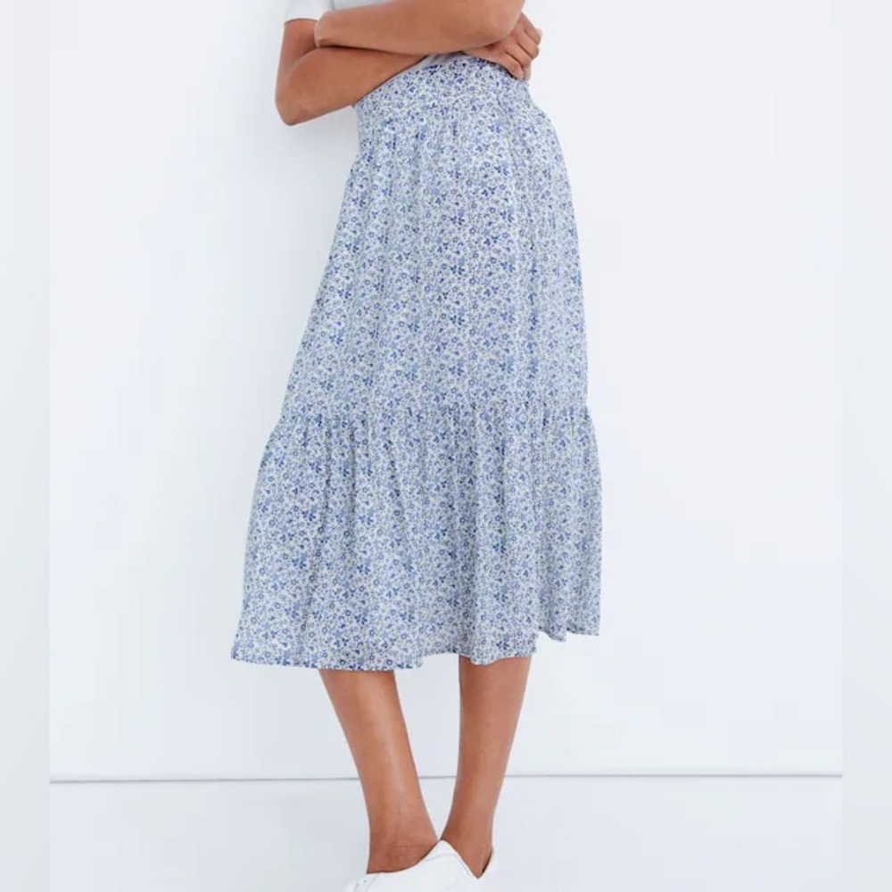 Madewell Tiered Peasant Midi Skirt in Climbing Floral, Vine Floral Vintage